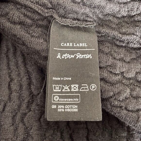 & OTHER STORIES Textured Fit & Flare Dress Size Medium 3/4 Sleeve Black LBD EUC - Picture 13 of 16